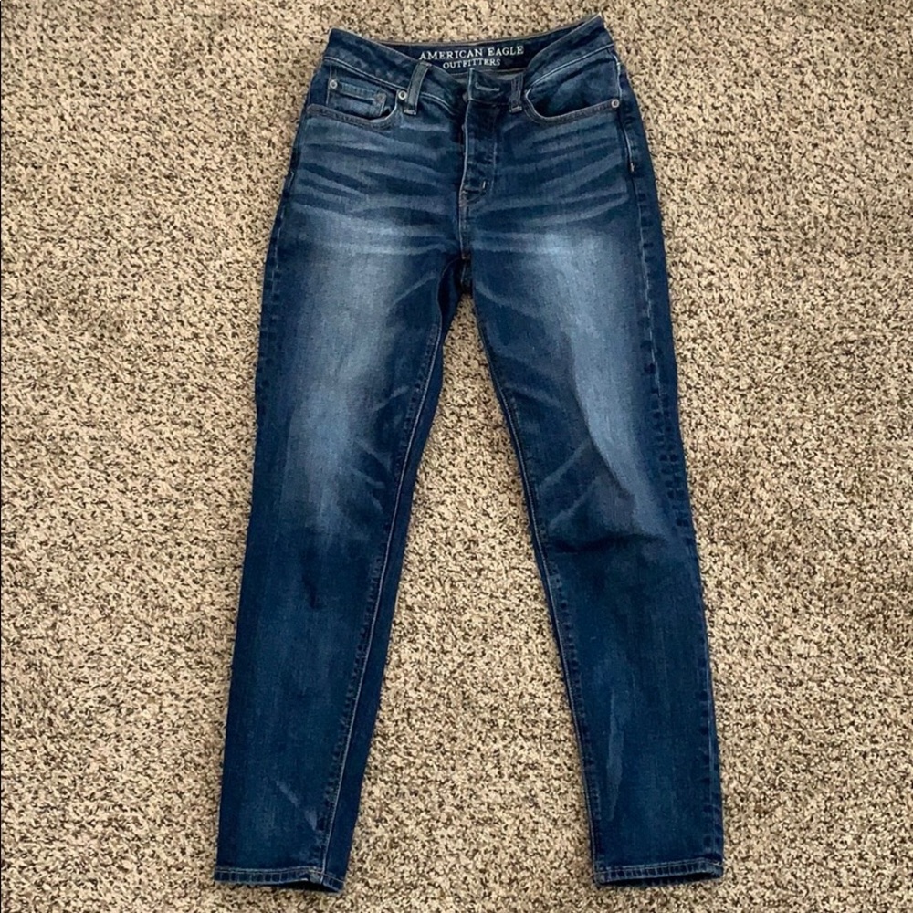 AEO Vintage Hi-Rise Jeans